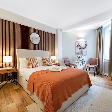 Elegant Apartment In Chelsea Лондон Екстер'єр фото