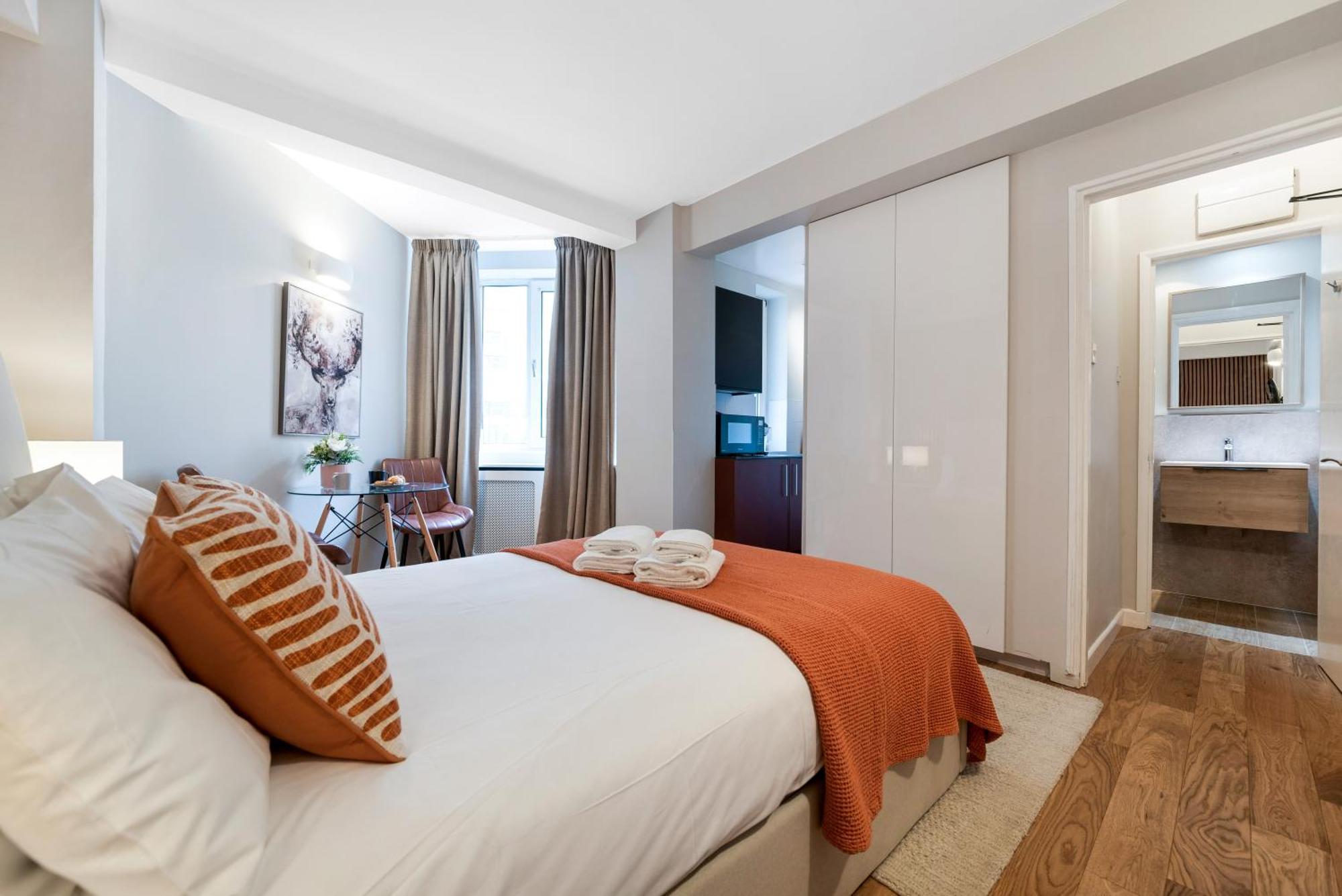 Elegant Apartment In Chelsea Лондон Екстер'єр фото