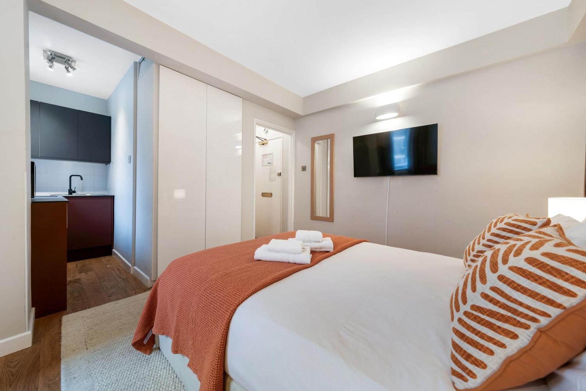 Elegant Apartment In Chelsea Лондон Екстер'єр фото